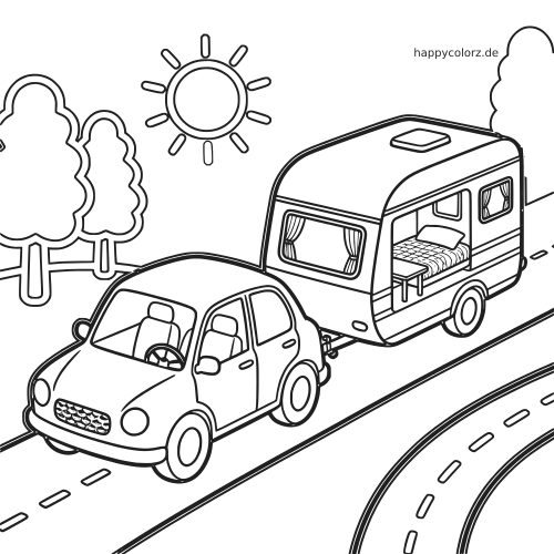 Ein einfach gezeichnetes Familienauto zieht auf einer Straße einen Wohnwagen, mit Bäumen, Sonne und sichtbarer Inneneinrichtung.