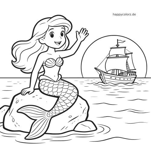 Eine Meerjungfrau sitzt auf einem Felsen im Meer und winkt einem Segelschiff zu, während die Sonne im Hintergrund untergeht.